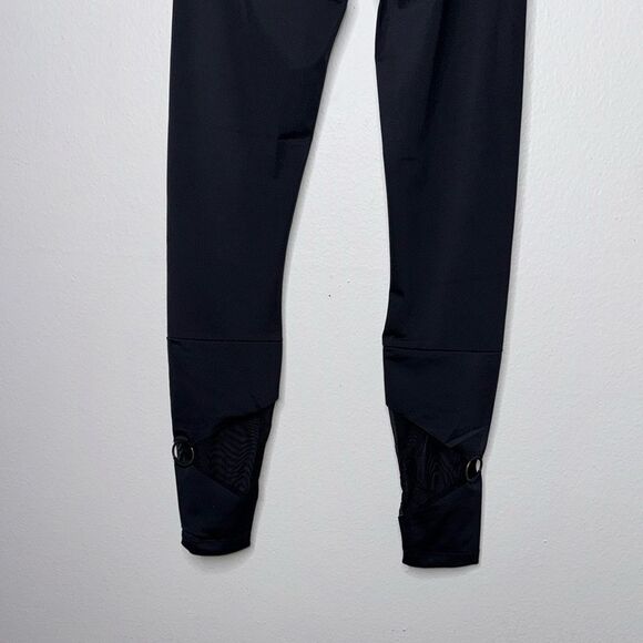 BEYOND YOGA High Waisted Mesh Ring Accent Leggings Size SMALL - Picture 4 of 13